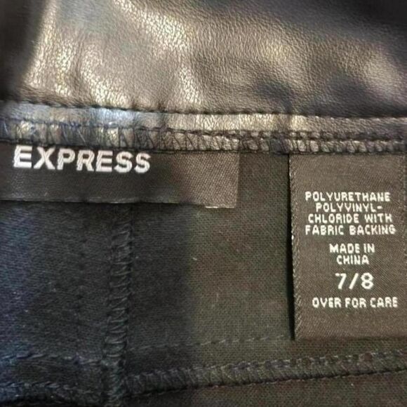 Vintage Y2k Express black polyurethane vinyl low rise punk goth mini skirt - Picture 4 of 4